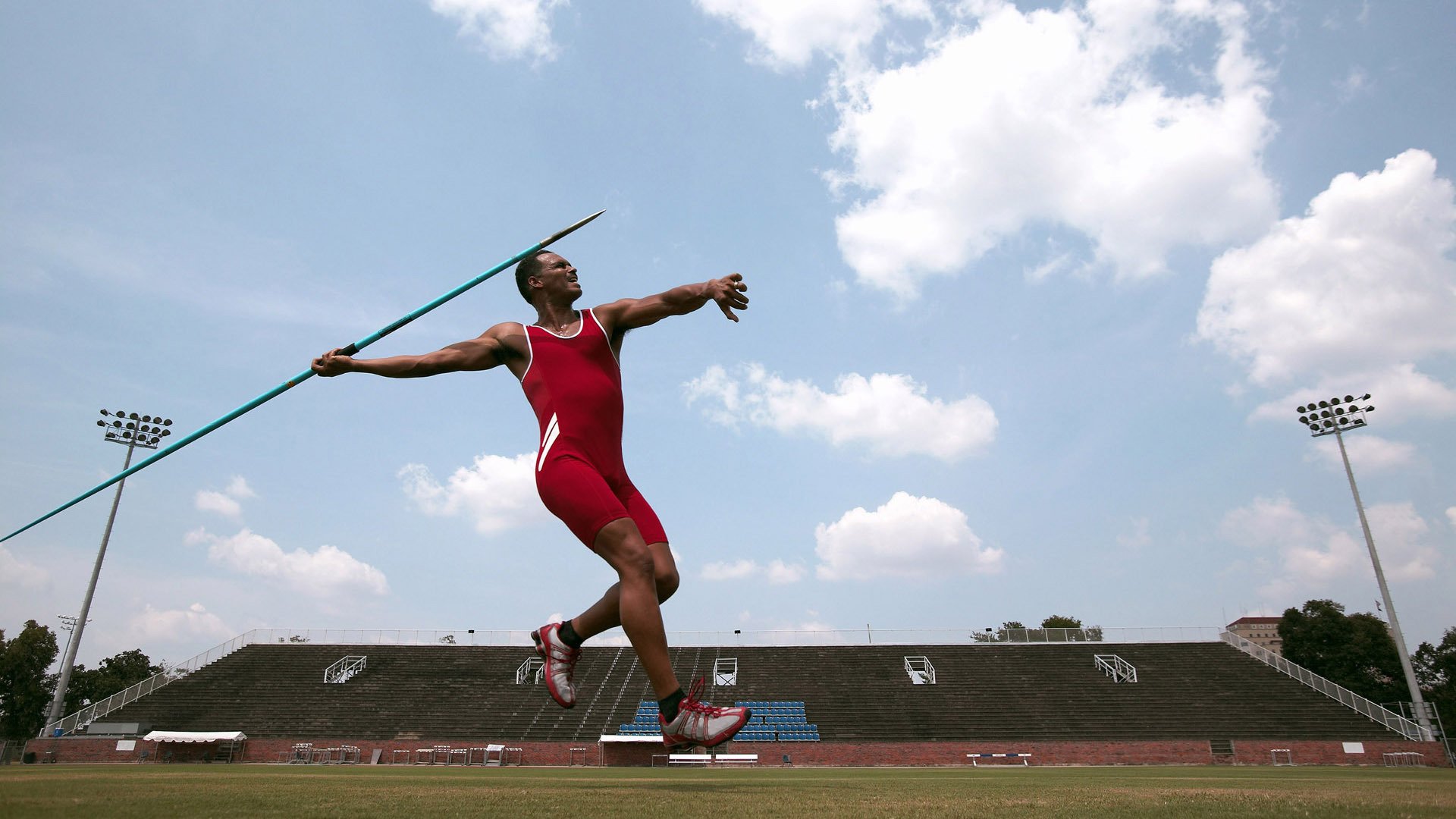 瓜达拉哈拉与阿尔阿赫利体育俱乐部达成合作协议,瓜达拉哈拉集团