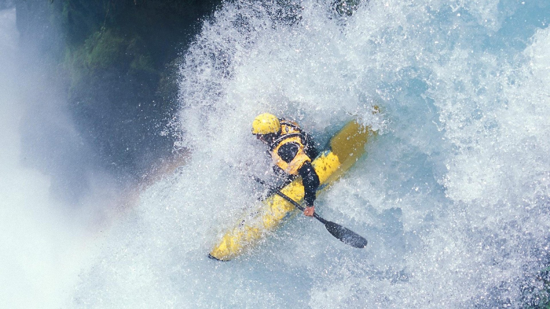 青训毕业球员是否具备职业适应能力,青训队员算是职业选手吗
